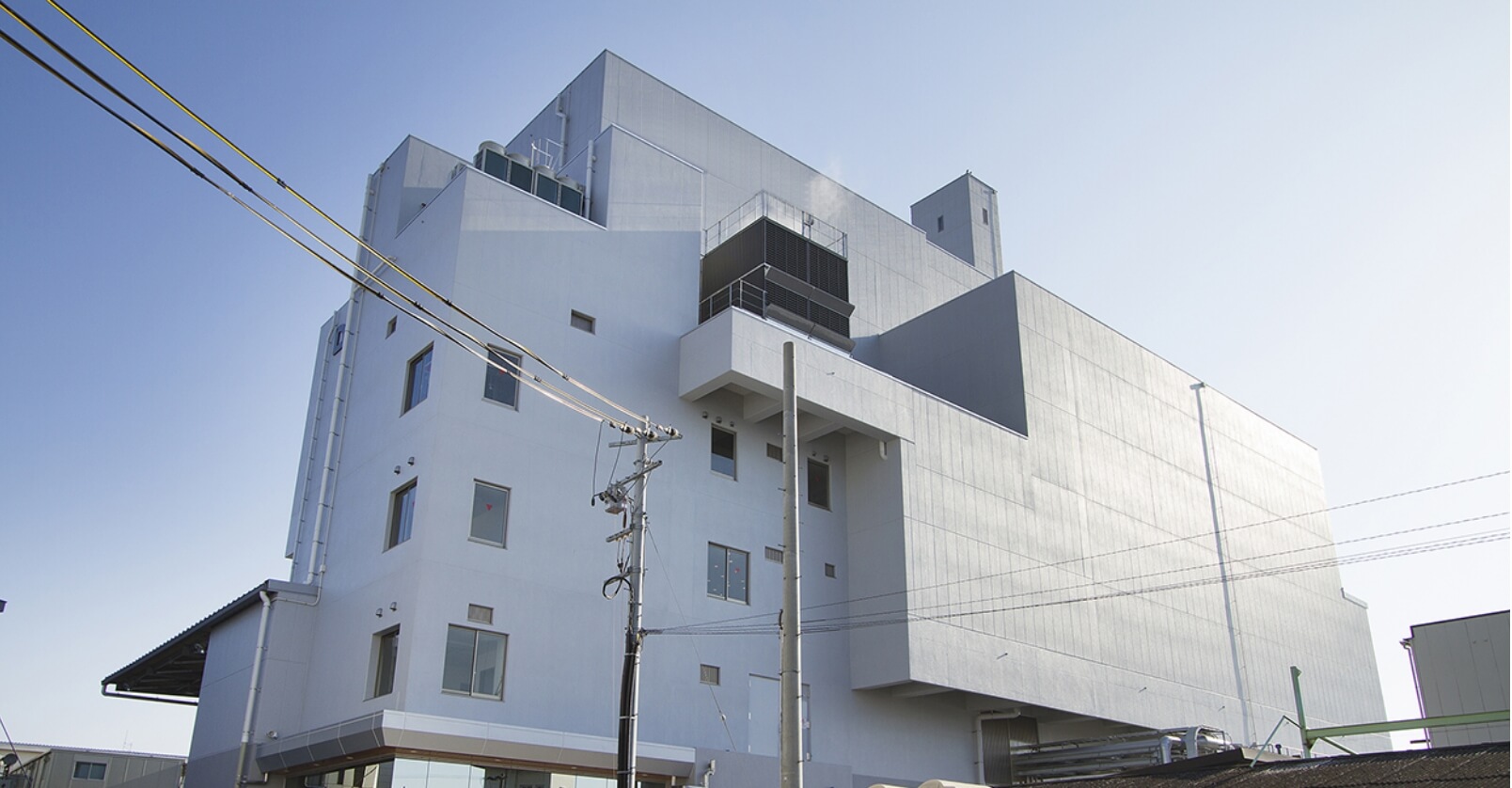 新焼却プラント外観