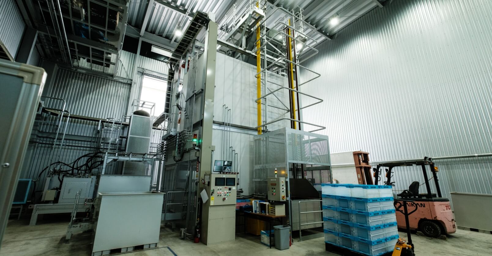 窒素パージ破砕機